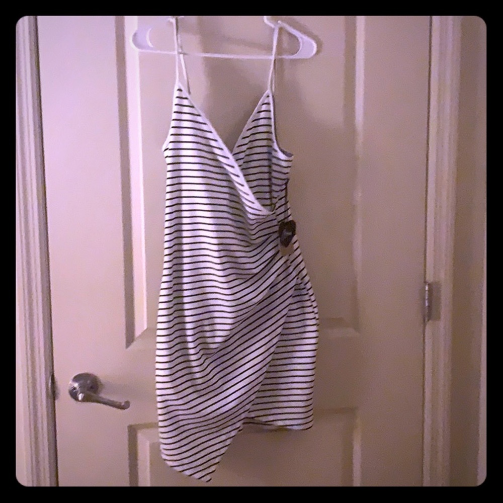 Popular Basics bodycon wrap dress